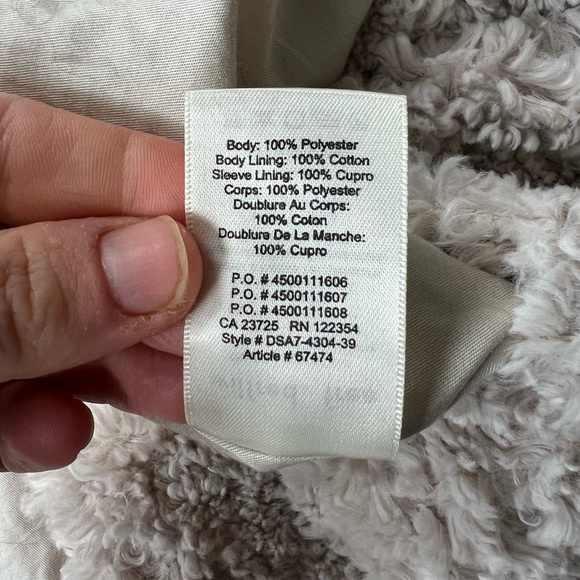 Aritzia Wilfred Free Teddy Coat Sherpa Tan Cream size Small - Picture 11 of 13